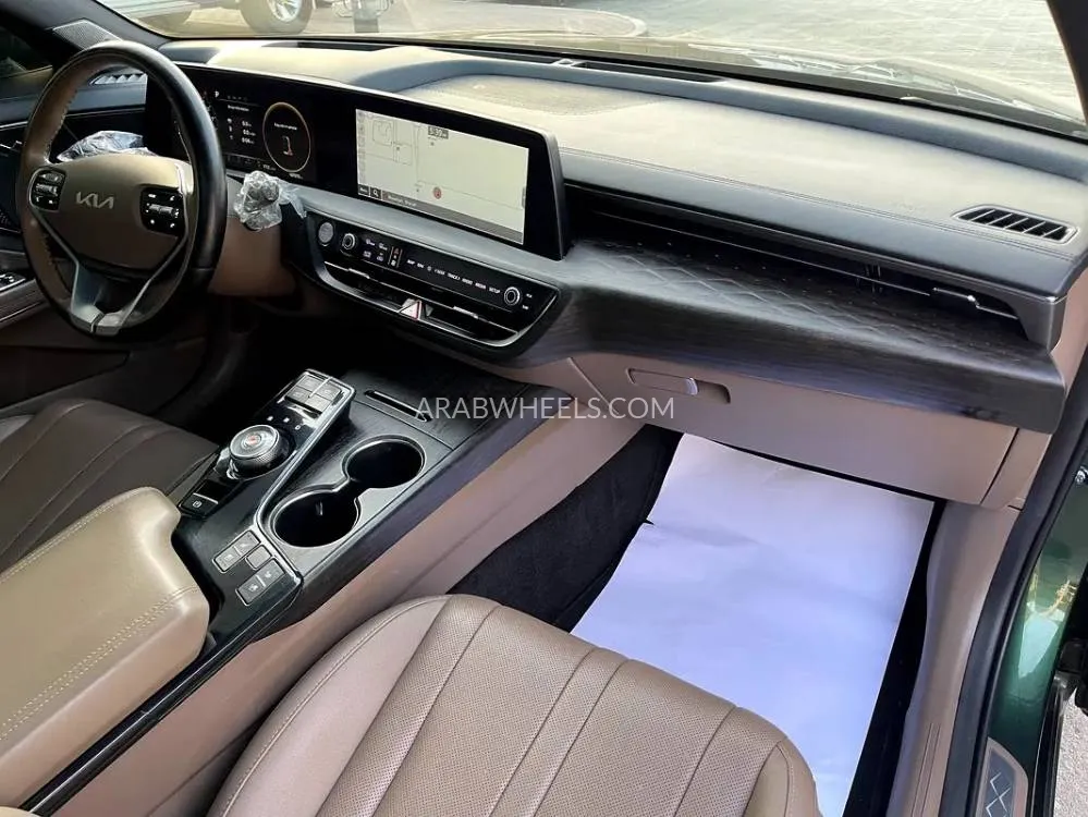 Kia K8 2022 for Sale in Sharjah Image-17