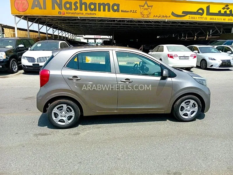 Kia Picanto 2020 for Sale in Ajman Image-6