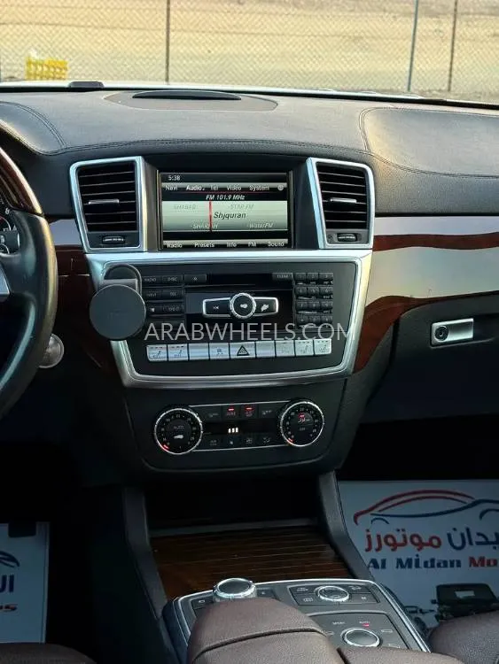 Mercedes Benz GL Class 2016 for Sale in Abu Dhabi Image-7