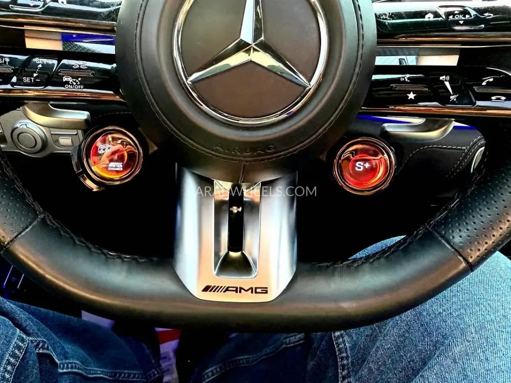 Mercedes Benz GLE Class 2024 for Sale in Dubai Image-12