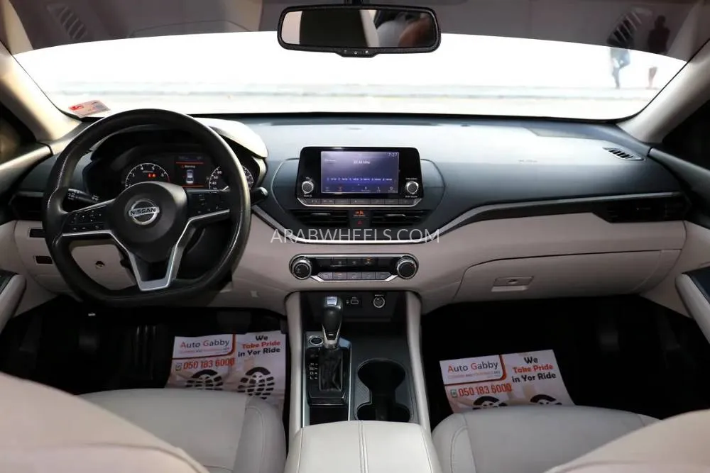 Nissan Altima 2019 for Sale in Abu Dhabi Image-17