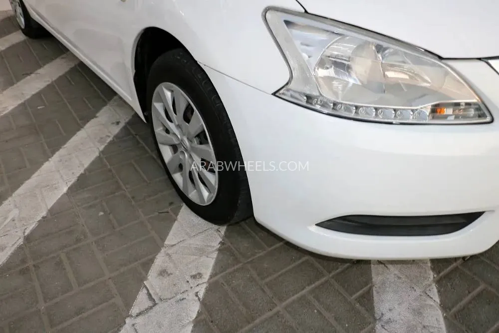 Nissan Sentra 2020 for Sale in Abu Dhabi Image-9