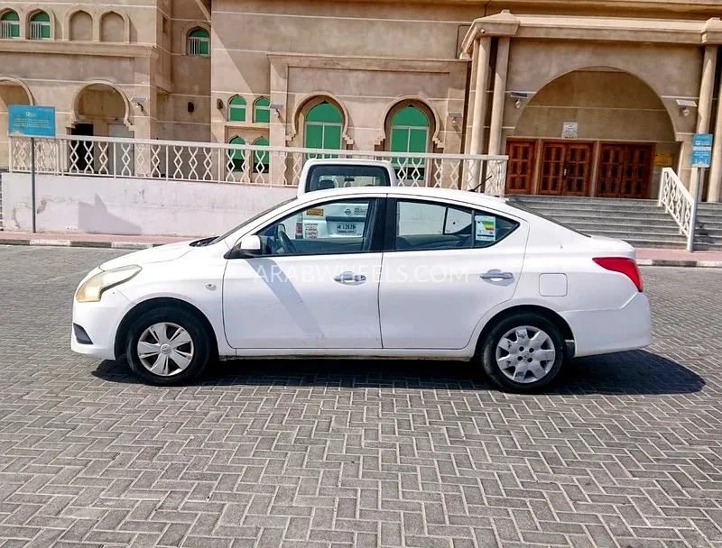 Nissan Sunny 2019 for Sale in Ajman Image-8