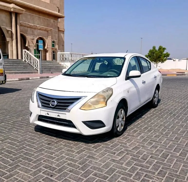 Nissan Sunny 2019 for Sale in Ajman Image-10