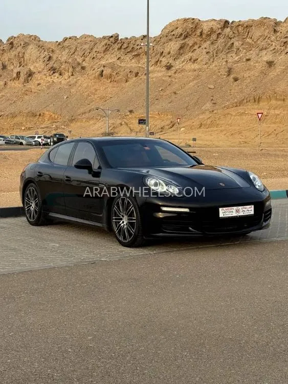 Porsche Panamera 2016 for Sale in Abu Dhabi Image-2