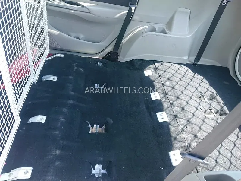 Toyota Avanza 2020 for Sale in Ajman Image-7