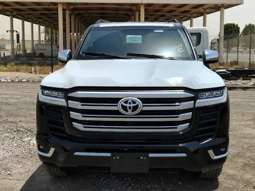 Toyota Land Cruiser 3.5T VXR 2025