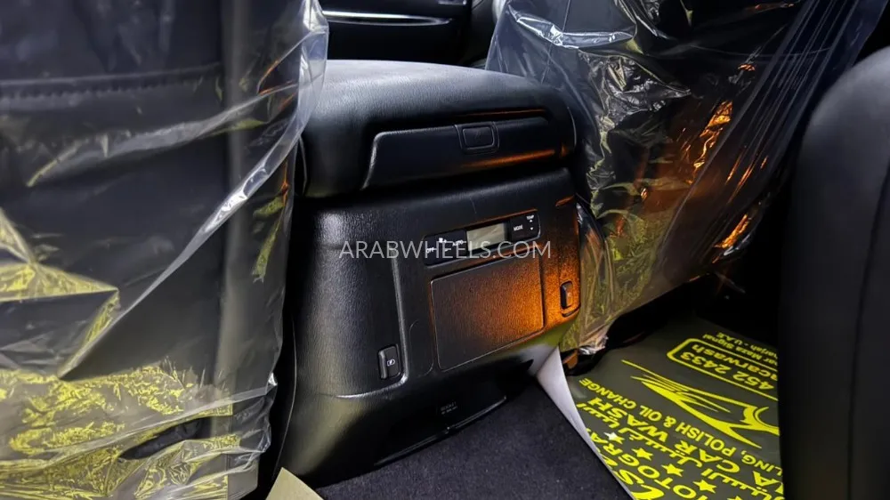 Infiniti QX80 2020 for Sale in Dubai Image-12