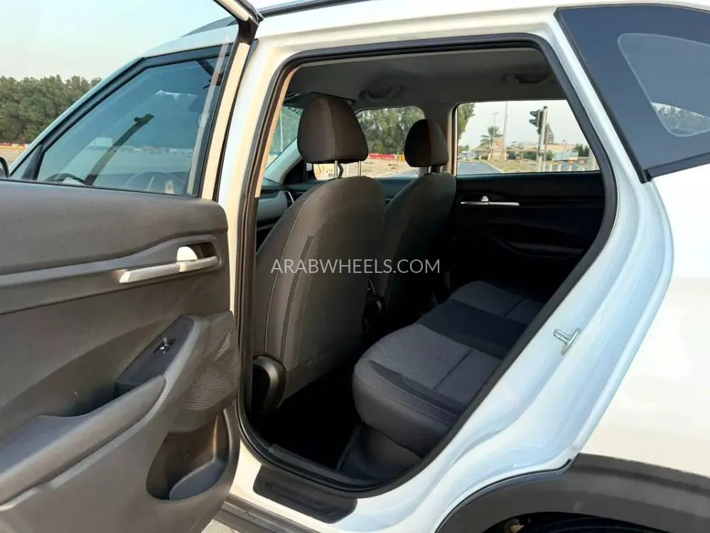 Kia Seltos 2023 for Sale in Sharjah Image-6
