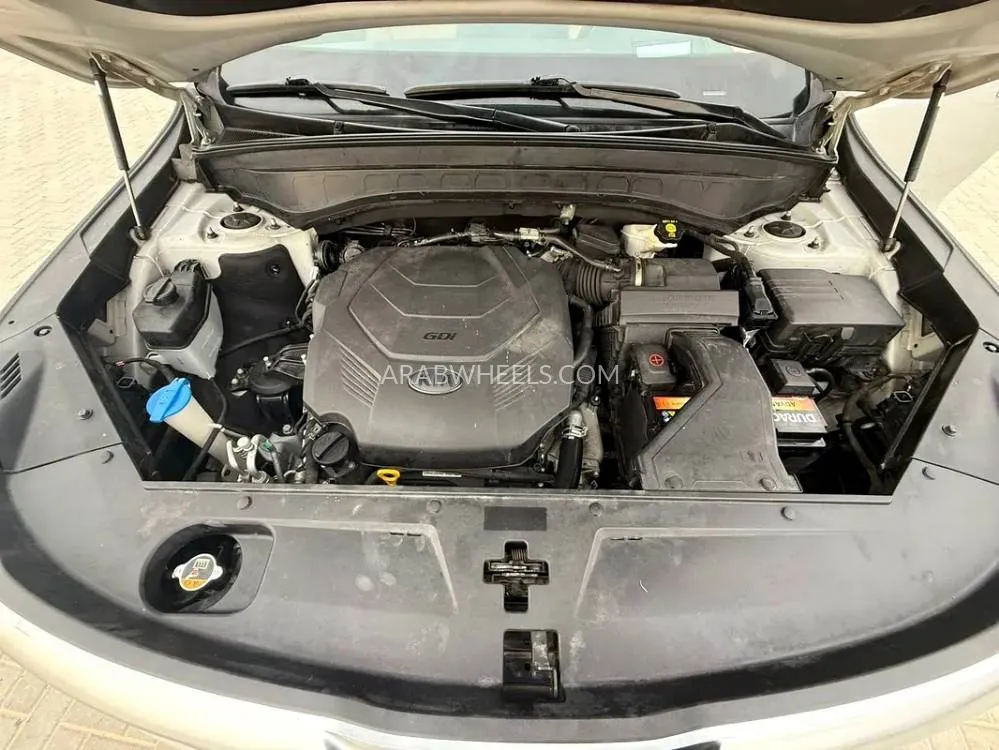 Kia Telluride 2020 for Sale in Sharjah Image-5