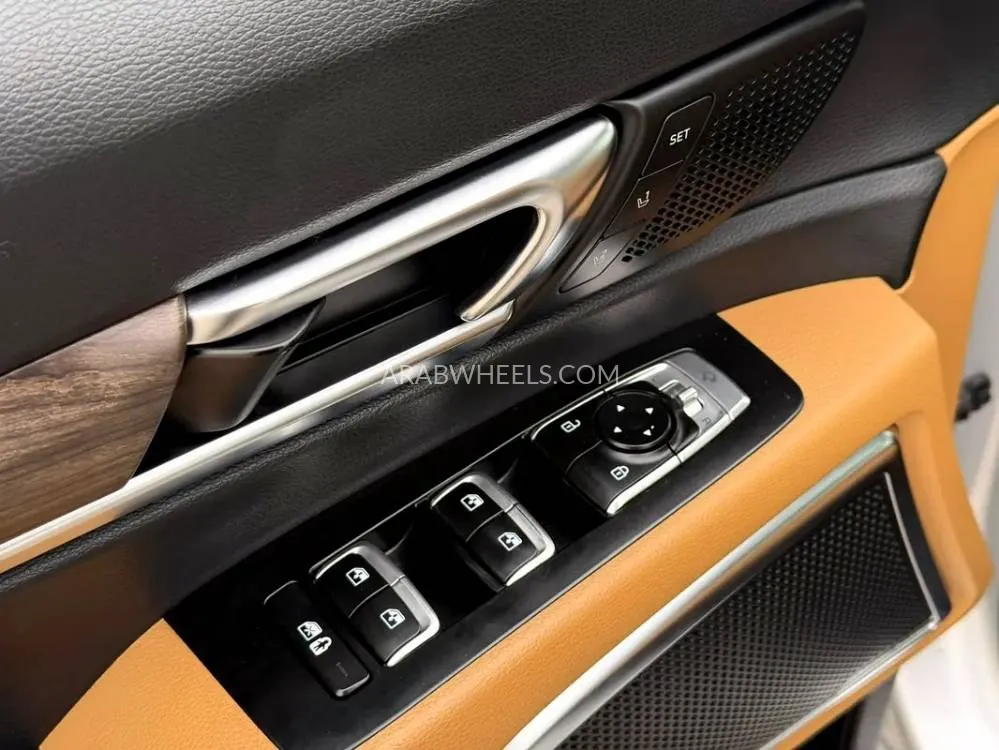 Kia Telluride 2020 for Sale in Sharjah Image-11