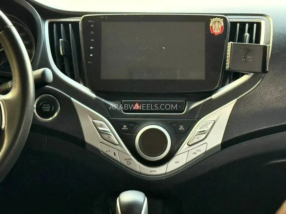 سوزوكي بالينو 2019 for Sale in الشارقة Image-13