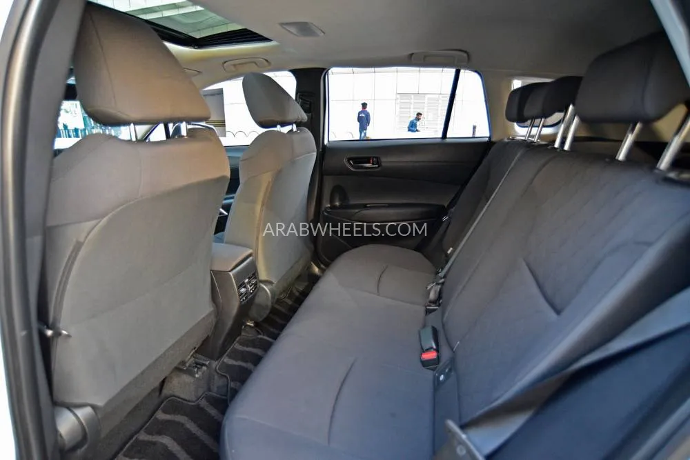 Toyota Corolla Cross 2024 for Sale in Dubai Image-13