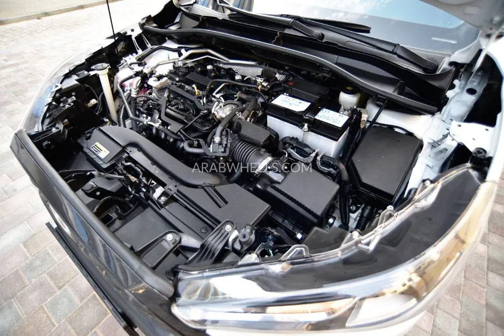 Toyota Corolla Cross 2024 for Sale in Dubai Image-20
