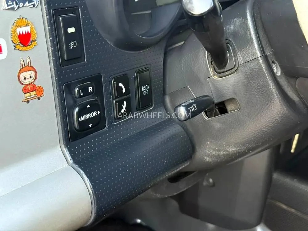 Toyota FJ Cruiser 2009 for Sale in Sharjah Image-13