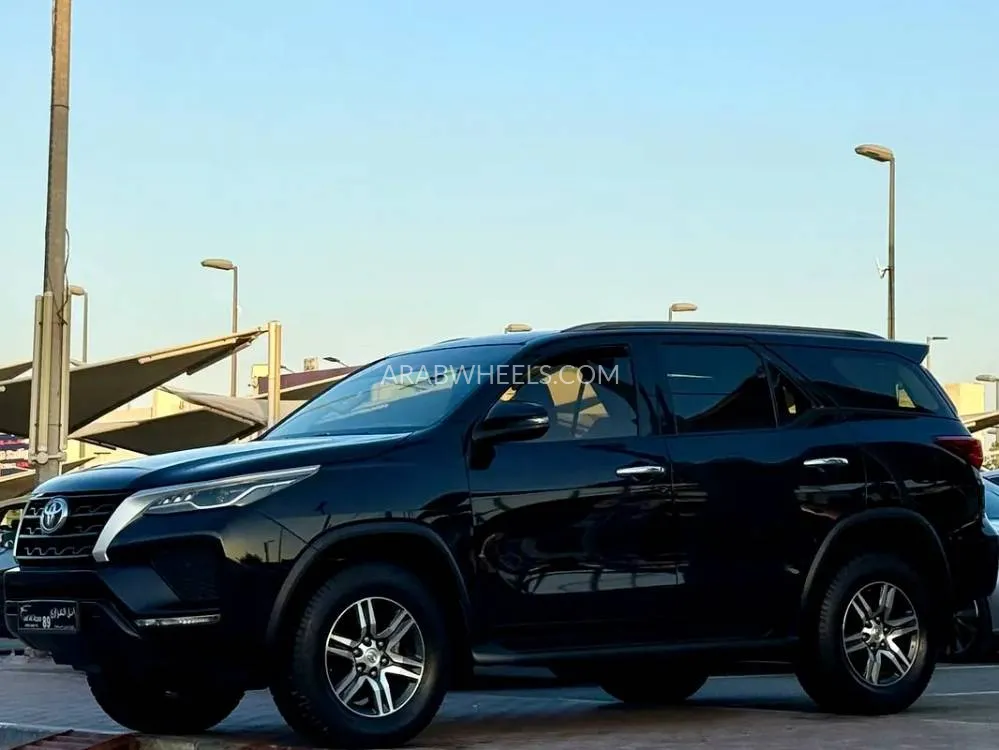 تويوتا فورتشنر 2022 for Sale in الشارقة Image-15