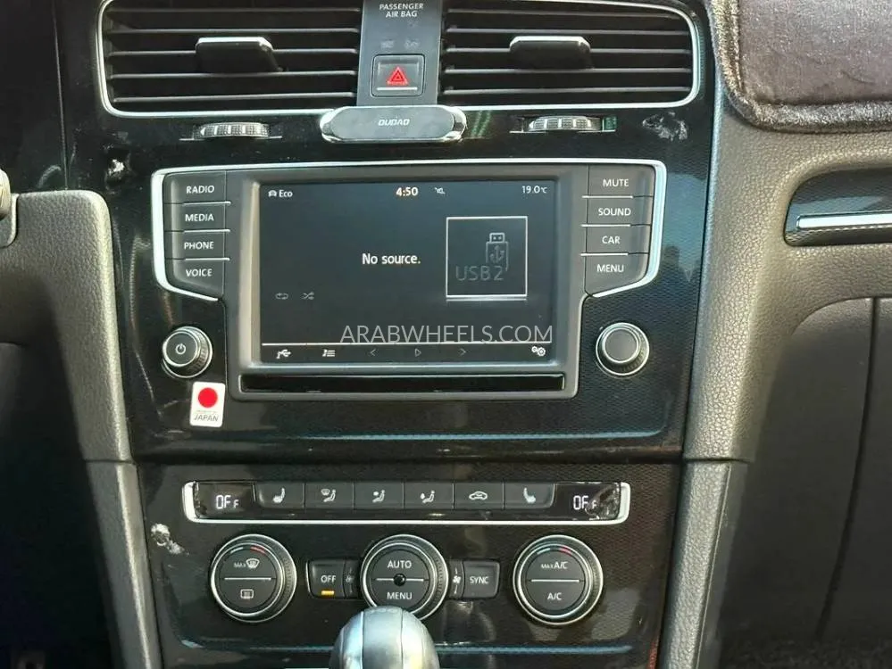  فولكس واجن جولف 2016 for Sale in الشارقة Image-10