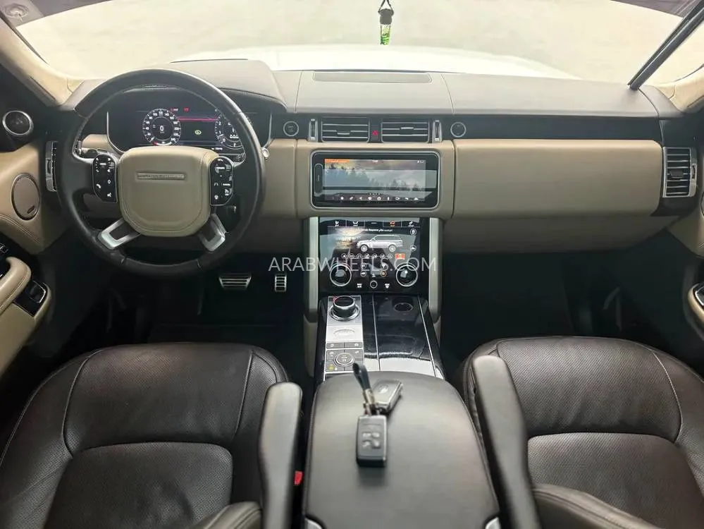 Land Rover Range Rover 2021 for Sale in Dubai Image-5