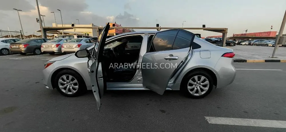 Toyota Corolla 2024 for Sale in Sharjah Image-12