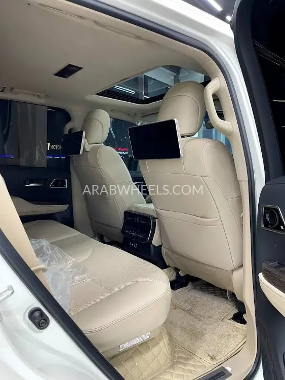 Toyota Land Cruiser 2024 for Sale in Abu Dhabi Image-5