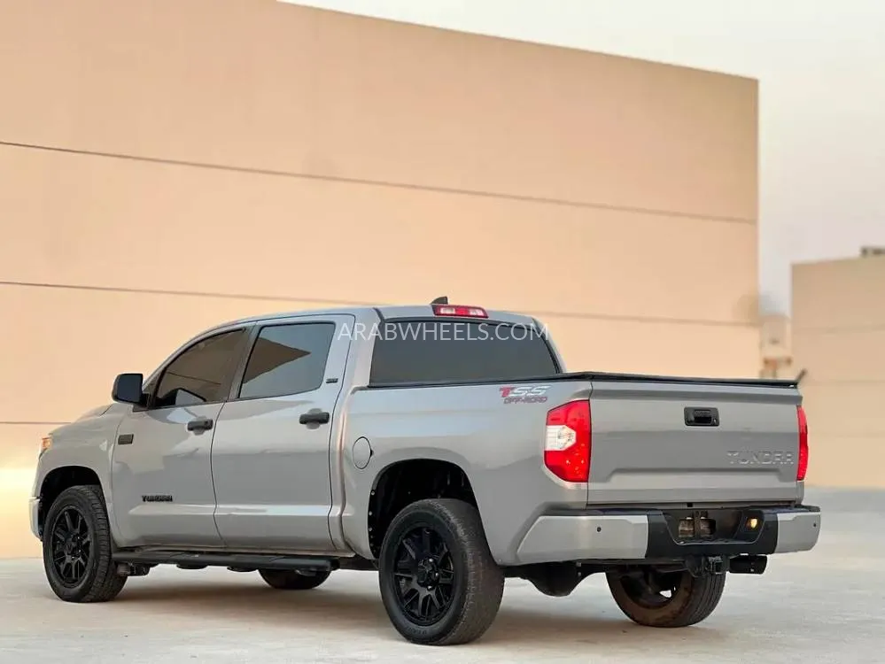 Toyota Tacoma 2021 for Sale in Sharjah Image-14
