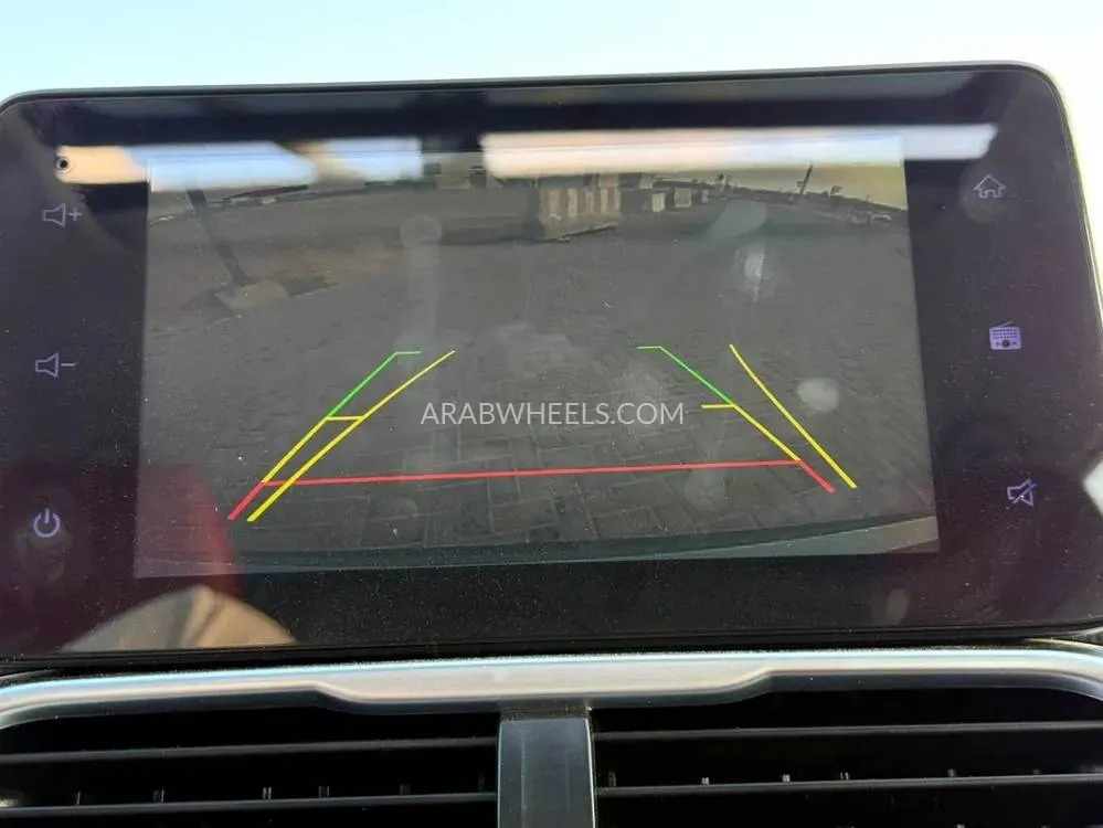 Chevrolet Captiva 2023 for Sale in Abu Dhabi Image-12