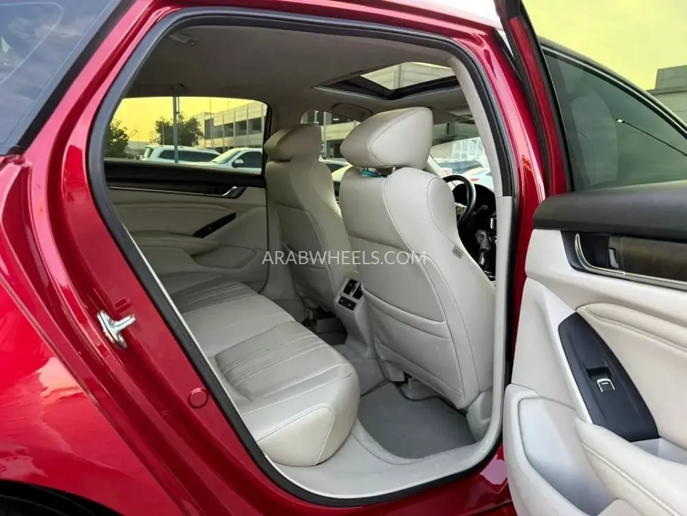 Honda Accord 2022 for Sale in Abu Dhabi Image-11