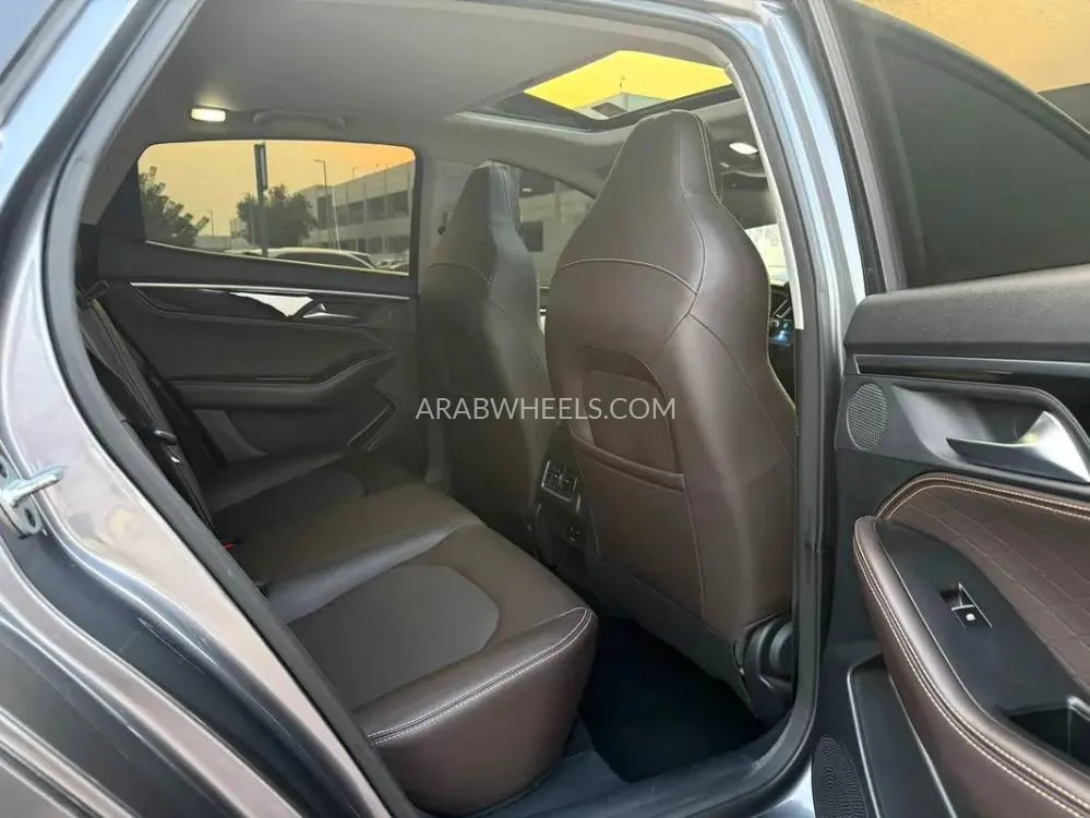 JAC J7 2023 for Sale in Abu Dhabi Image-6