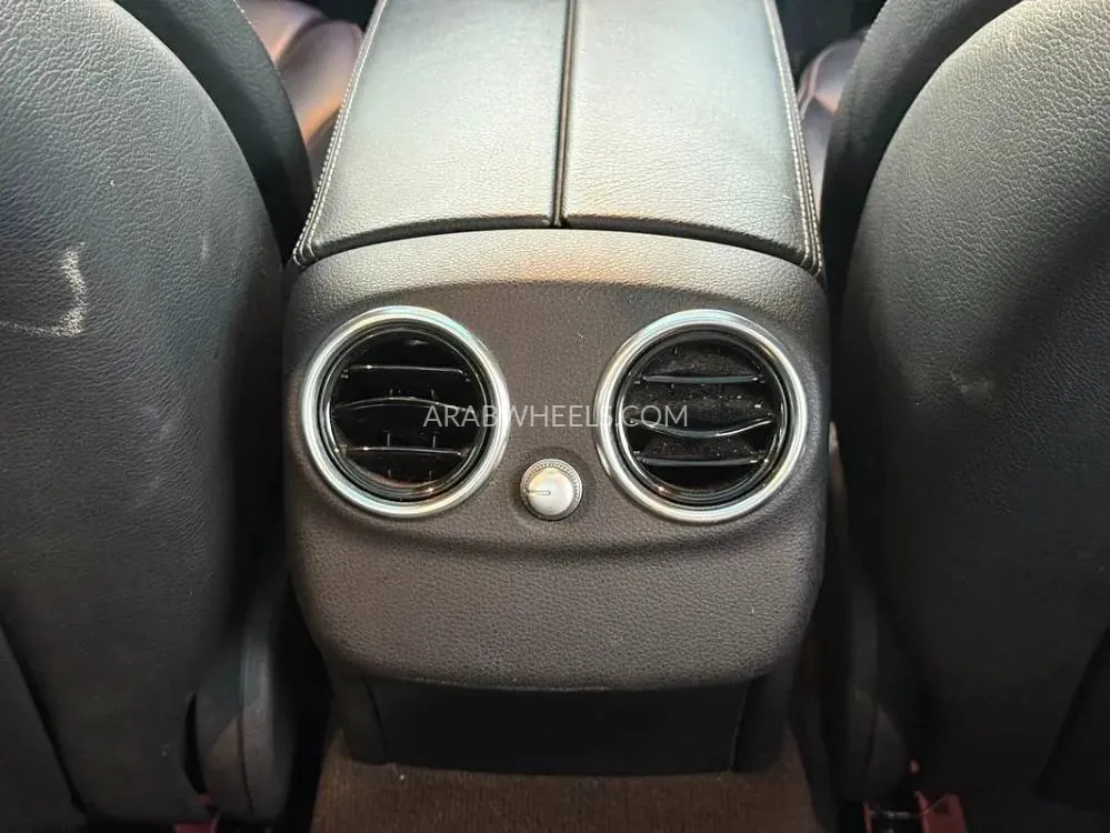 Mercedes Benz C Class 2015 for Sale in Abu Dhabi Image-11