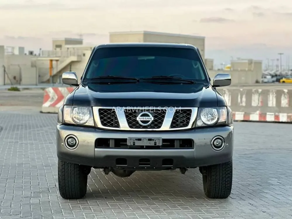 Nissan Patrol 2024 for Sale in Sharjah Image-8
