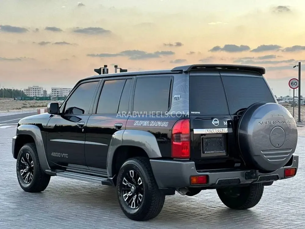 Nissan Patrol 2024 for Sale in Sharjah Image-11