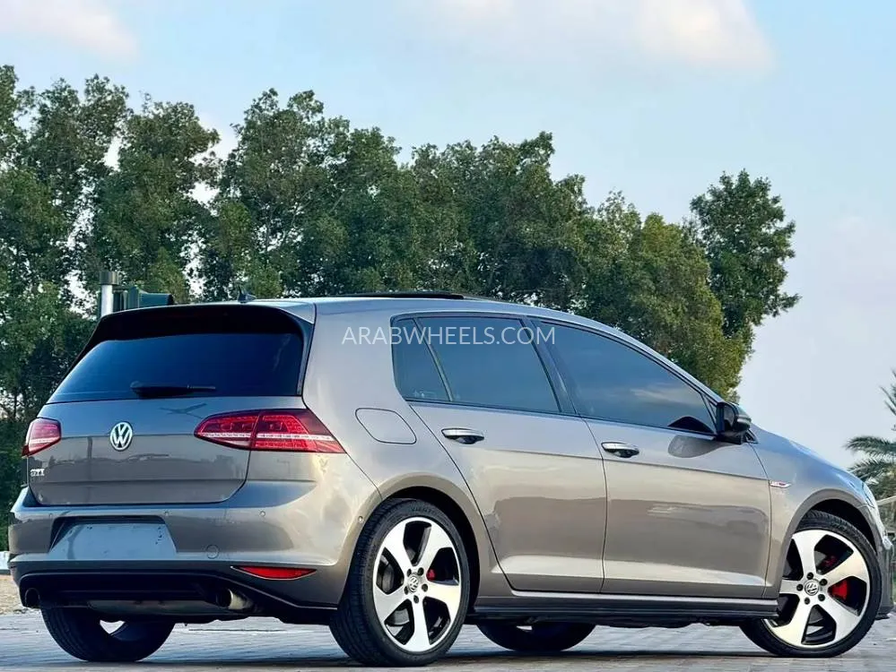 Volkswagen Golf 2016 for Sale in Abu Dhabi Image-16