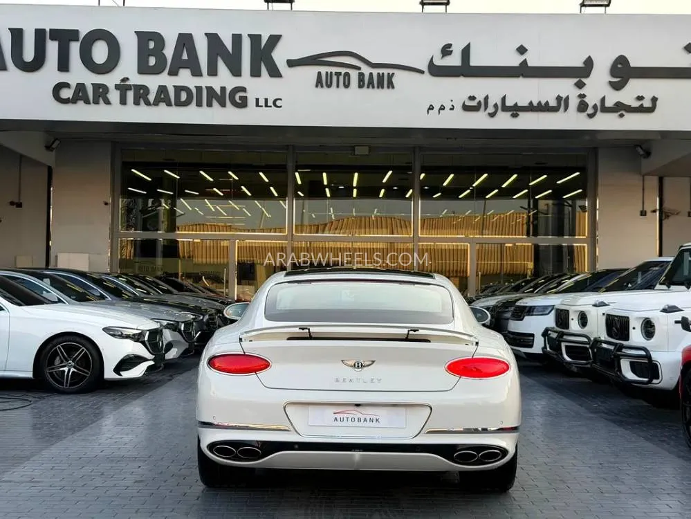 Bentley Continental GT 2022 for Sale in Dubai Image-7
