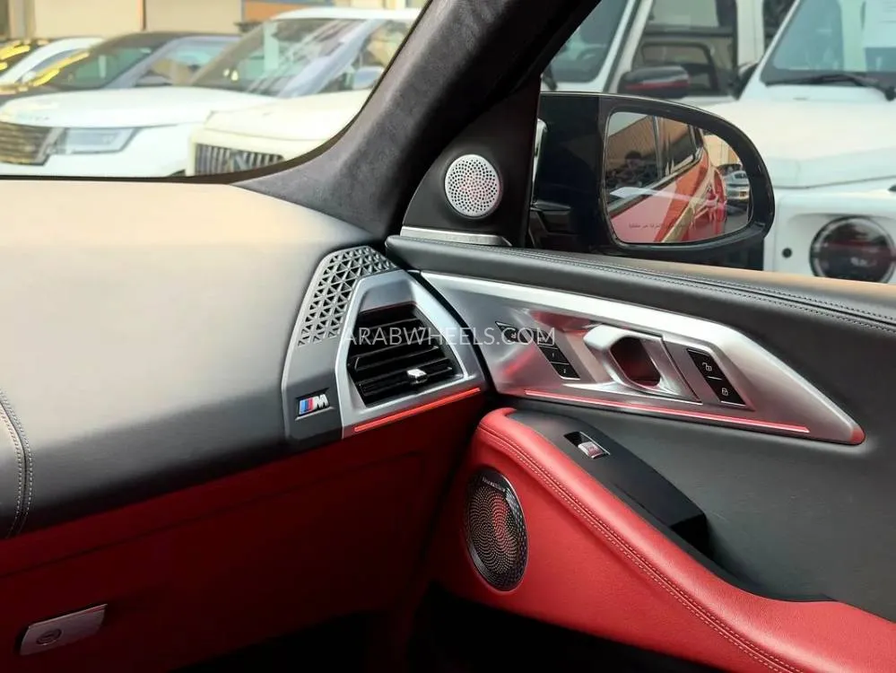 BMW XM 2023 for Sale in Dubai Image-6