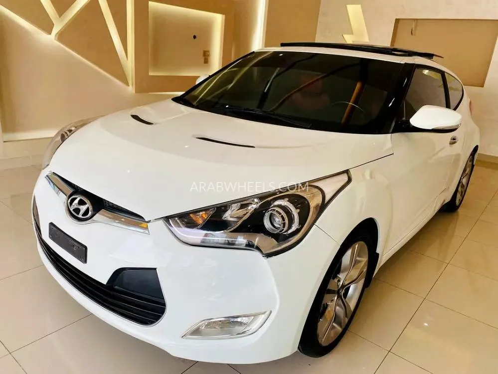 Hyundai Veloster 2015 for Sale in Sharjah Image-13