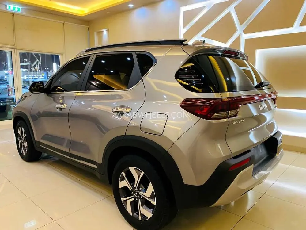 Kia Sonet 2024 for Sale in Sharjah Image-10