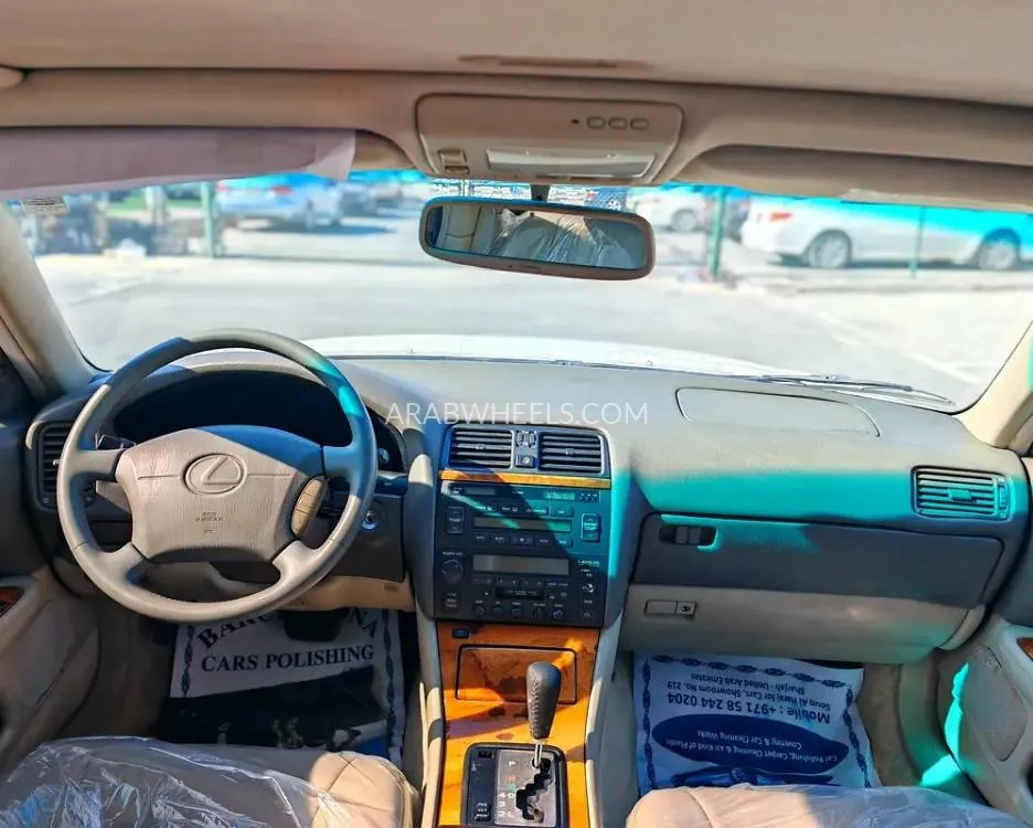 لكزس LS 2000 for Sale in الشارقة Image-5