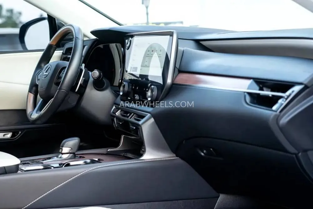 Lexus RX 2024 for Sale in Dubai Image-8