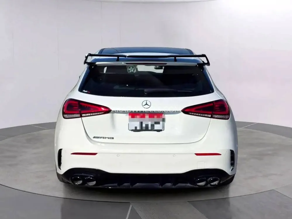 مرسيدس بنز كلاس A 2022 for Sale in الشارقة Image-2