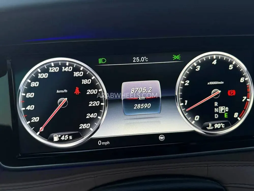 Mercedes Benz CLS Class 2016 for Sale in Sharjah Image-17