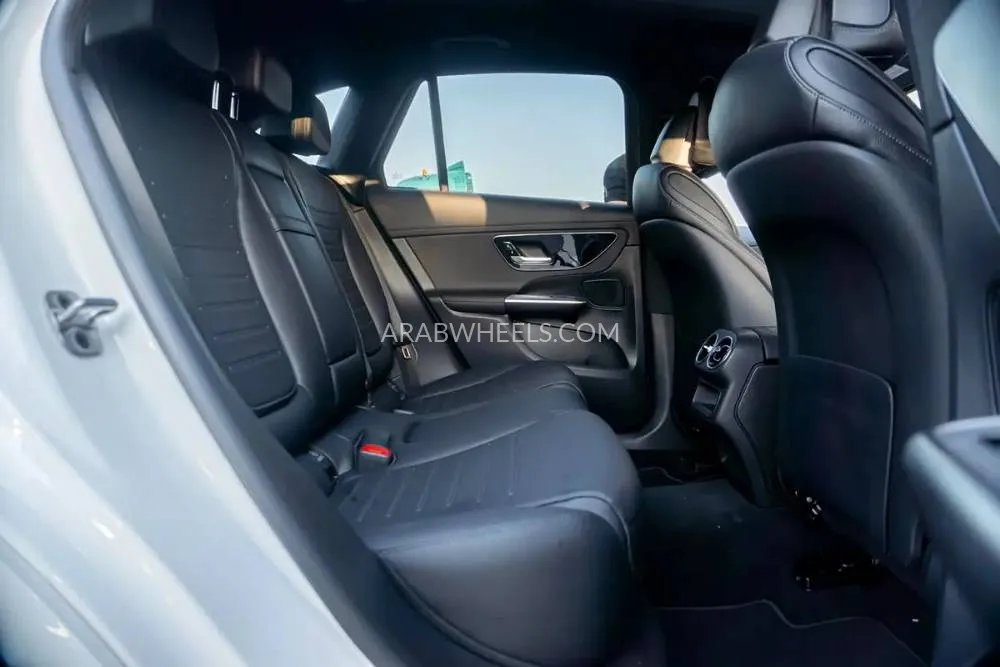 Mercedes Benz GLC Class 2024 for Sale in Dubai Image-2