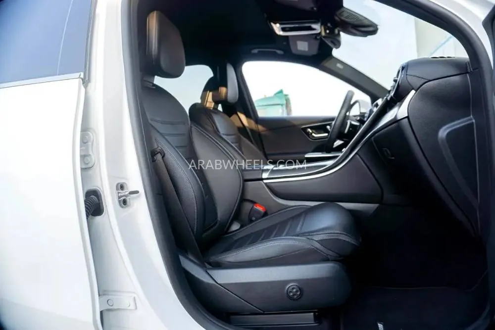 Mercedes Benz GLC Class 2024 for Sale in Dubai Image-3