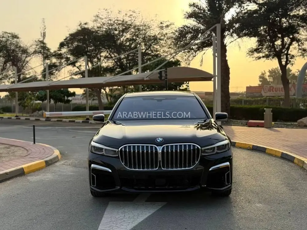 بي إم دبليو الفئة السابعة 2022 for Sale in دبي Image-14