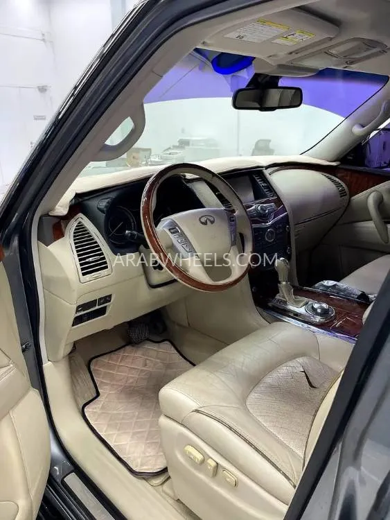 إنفينيتي QX80 2015 for Sale in أبو ظبي Image-3