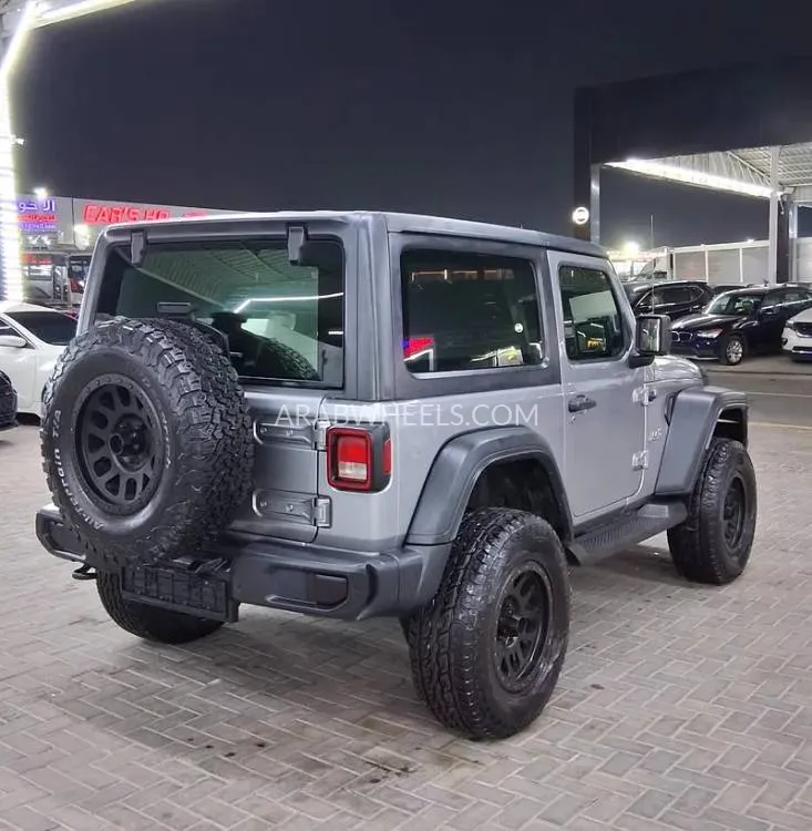 Jeep Wrangler 2018 for Sale in Ajman Image-10
