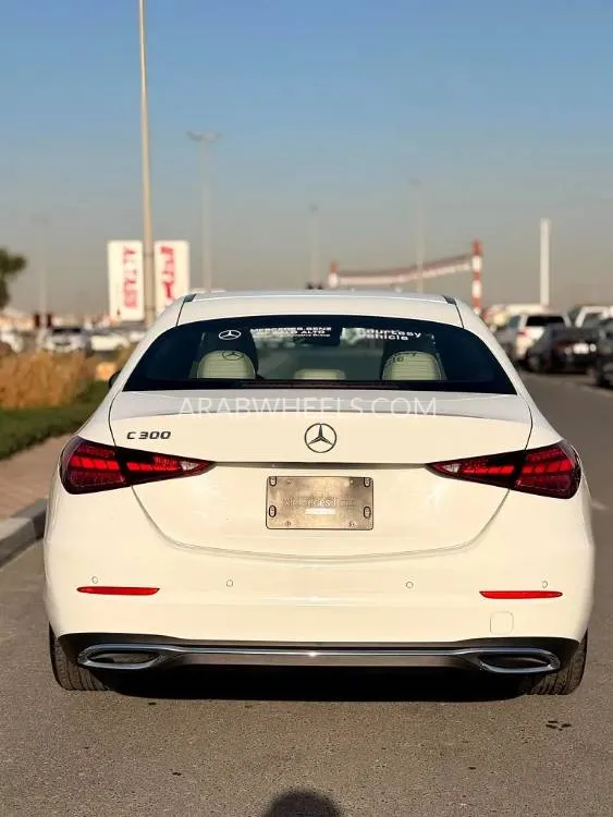 مرسيدس بنز كلاس C 2025 for Sale in دبي Image-8