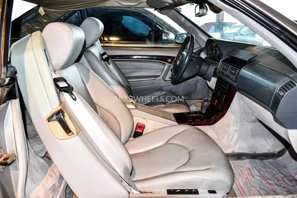 Mercedes Benz SL Class 1999 for Sale in Abu Dhabi Image-11