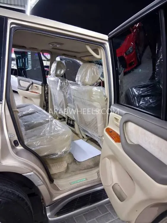 Toyota Land Cruiser 2007 for Sale in Ajman Image-5
