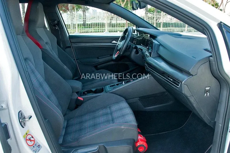 Volkswagen Golf GTI 2021 for Sale in Dubai Image-2