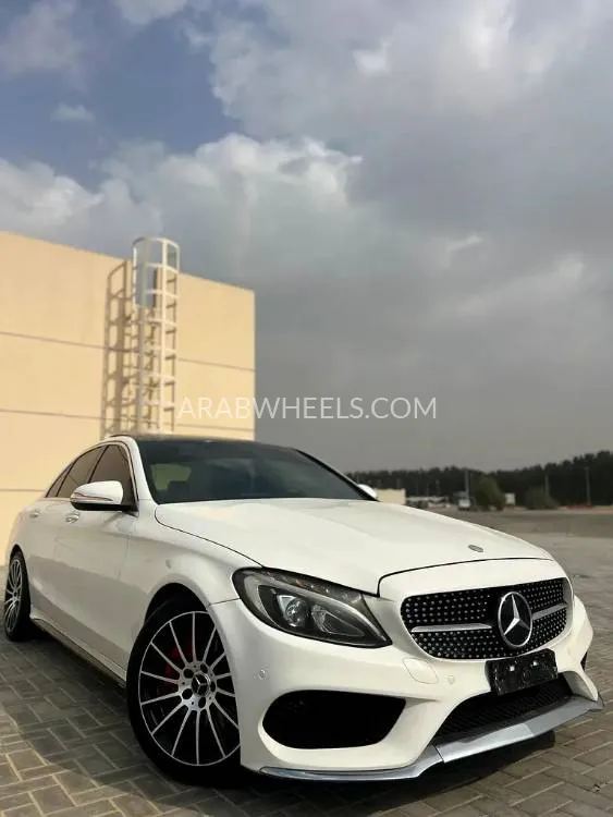 Mercedes Benz C Class 2018 for Sale in Sharjah Image-4